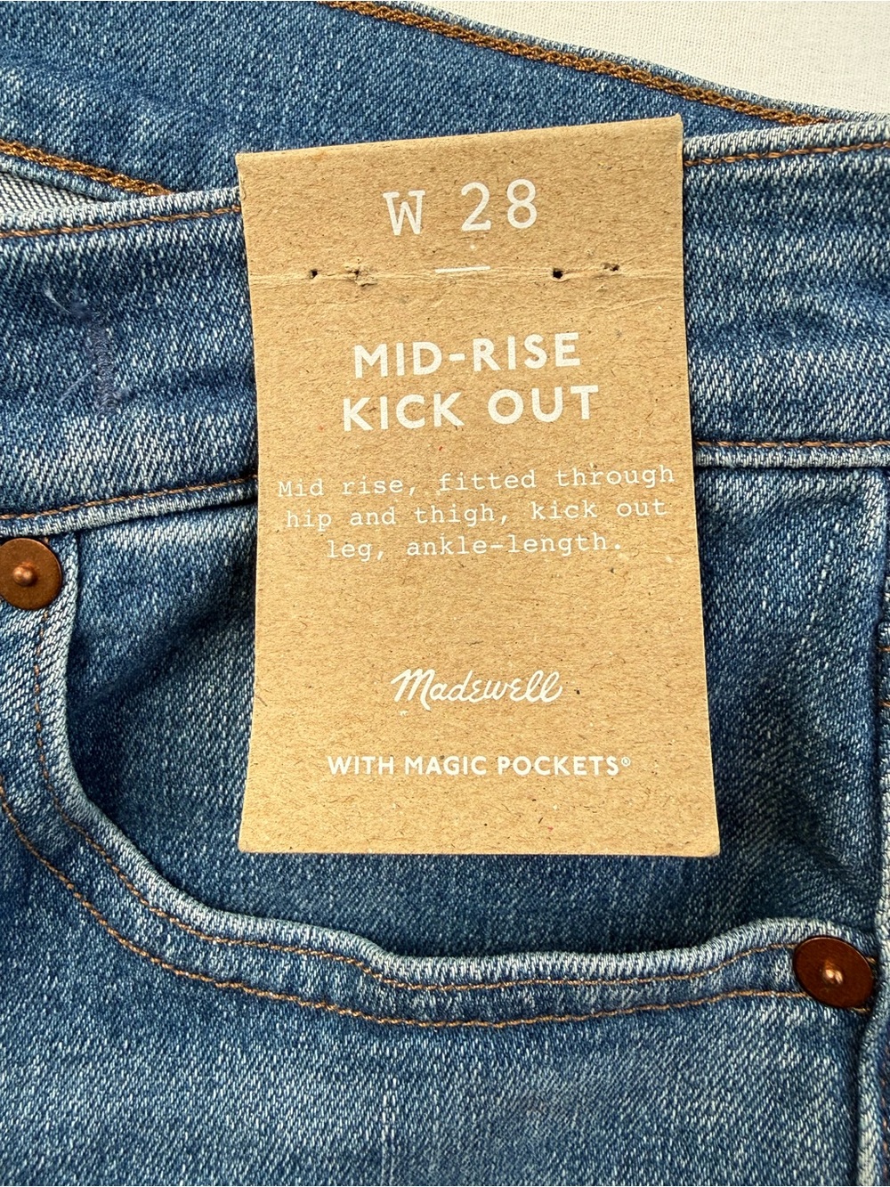MADEWELL Mid-Rise Kick Out Jeans 28 - Picture 5 of 9